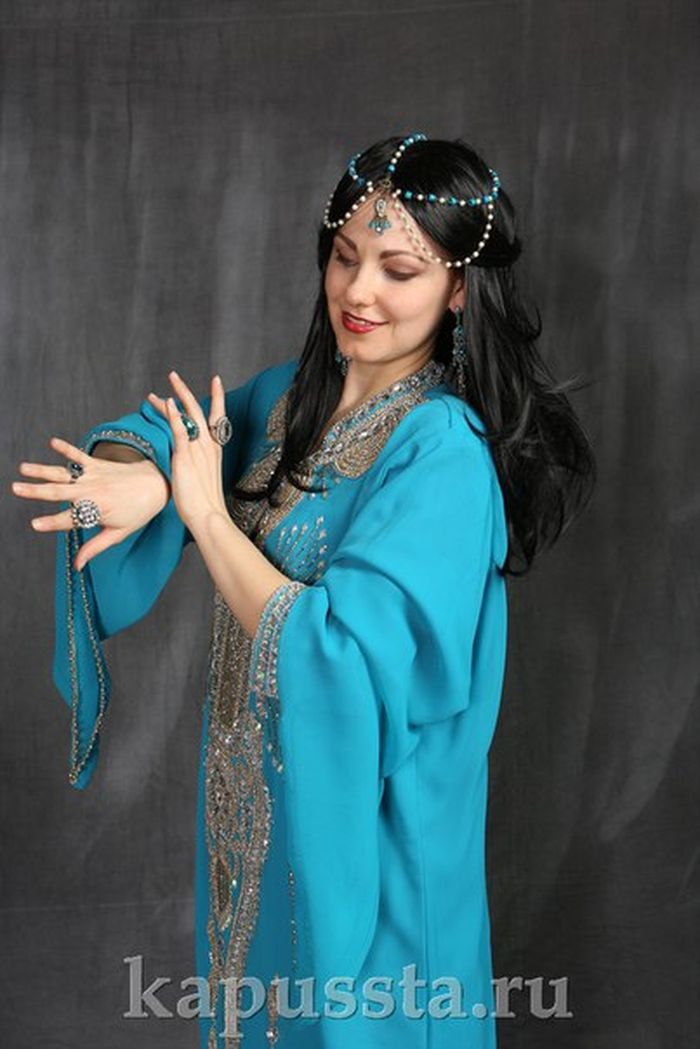 Женский костюм Персии